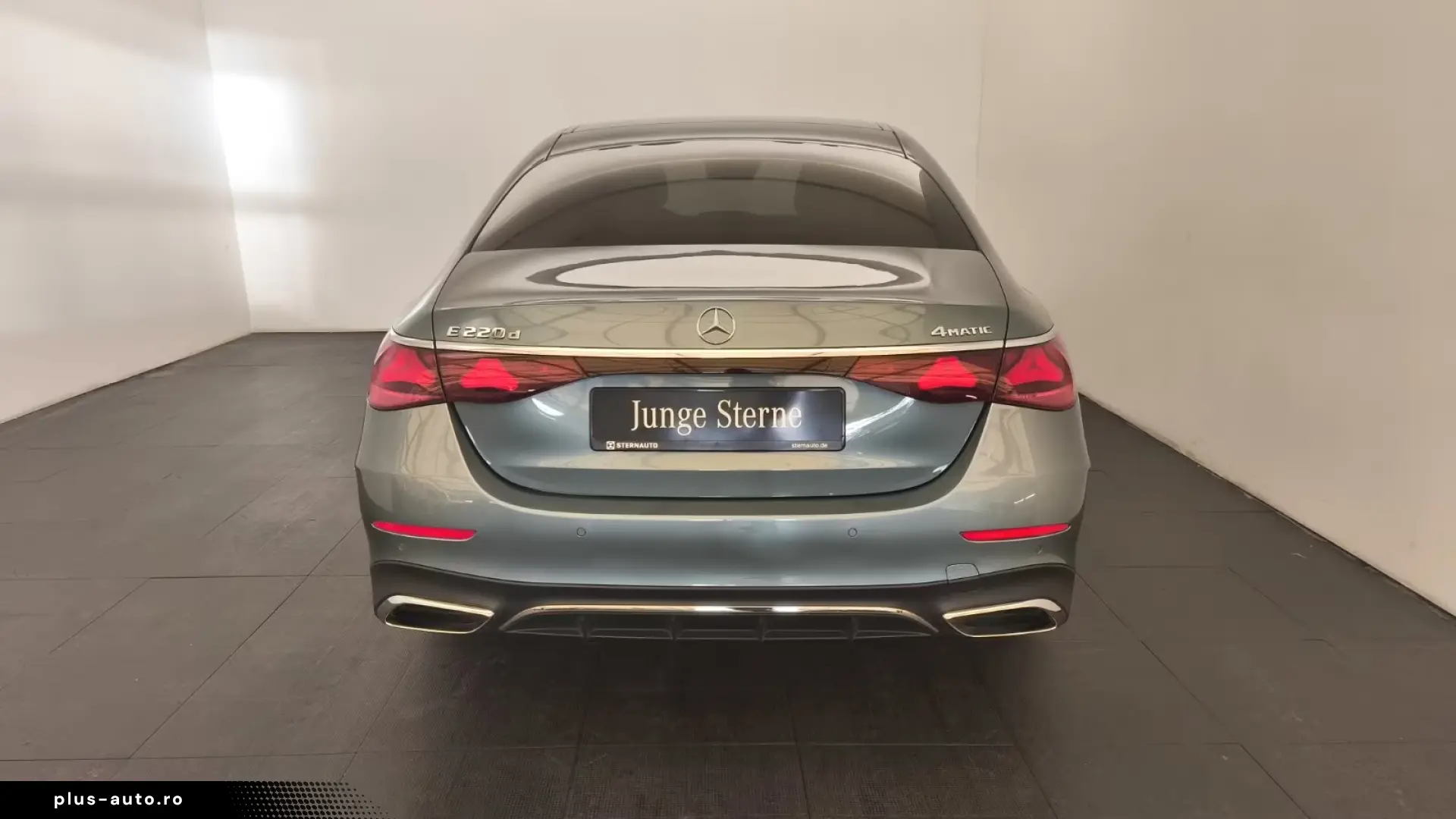 MERCEDES-BENZ E-Class 2023 — imagine 4