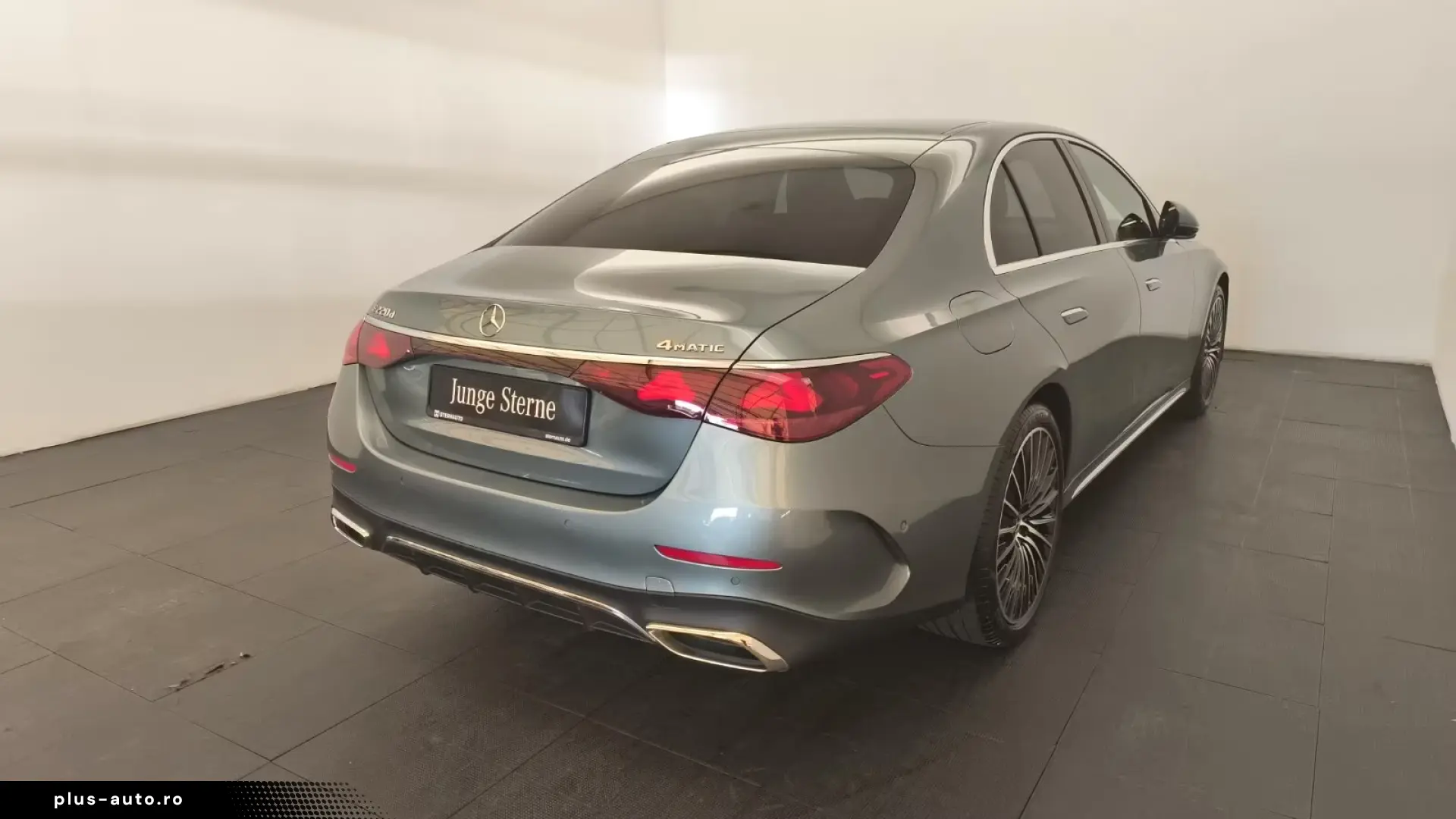 MERCEDES-BENZ E-Class 2023 — imagine 5