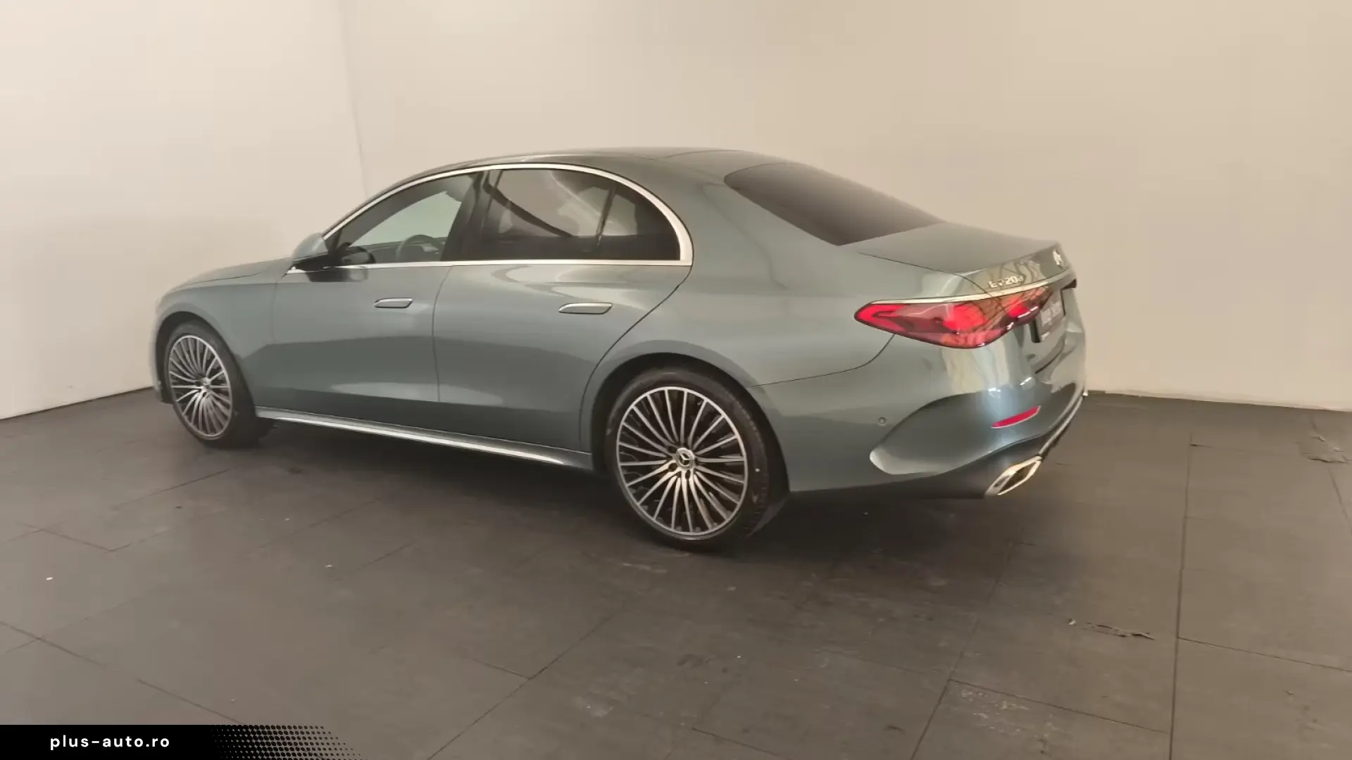 MERCEDES-BENZ E-Class 2023 — imagine 6