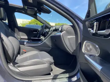 MERCEDES-BENZ C 300d 4Matic AMG Line Panorama-Head-Up-360