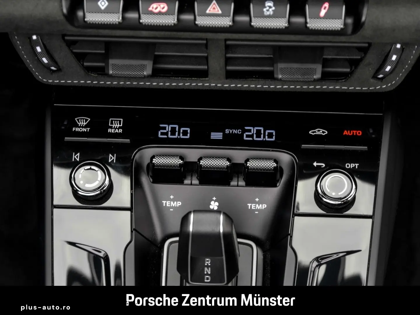 PORSCHE 992 911 Targa 4 GTS Burmester Surround-View