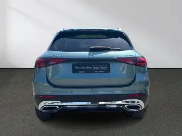 MERCEDES-BENZ GLC 300 e 4M Avantgarde Panorama Distronic AHK