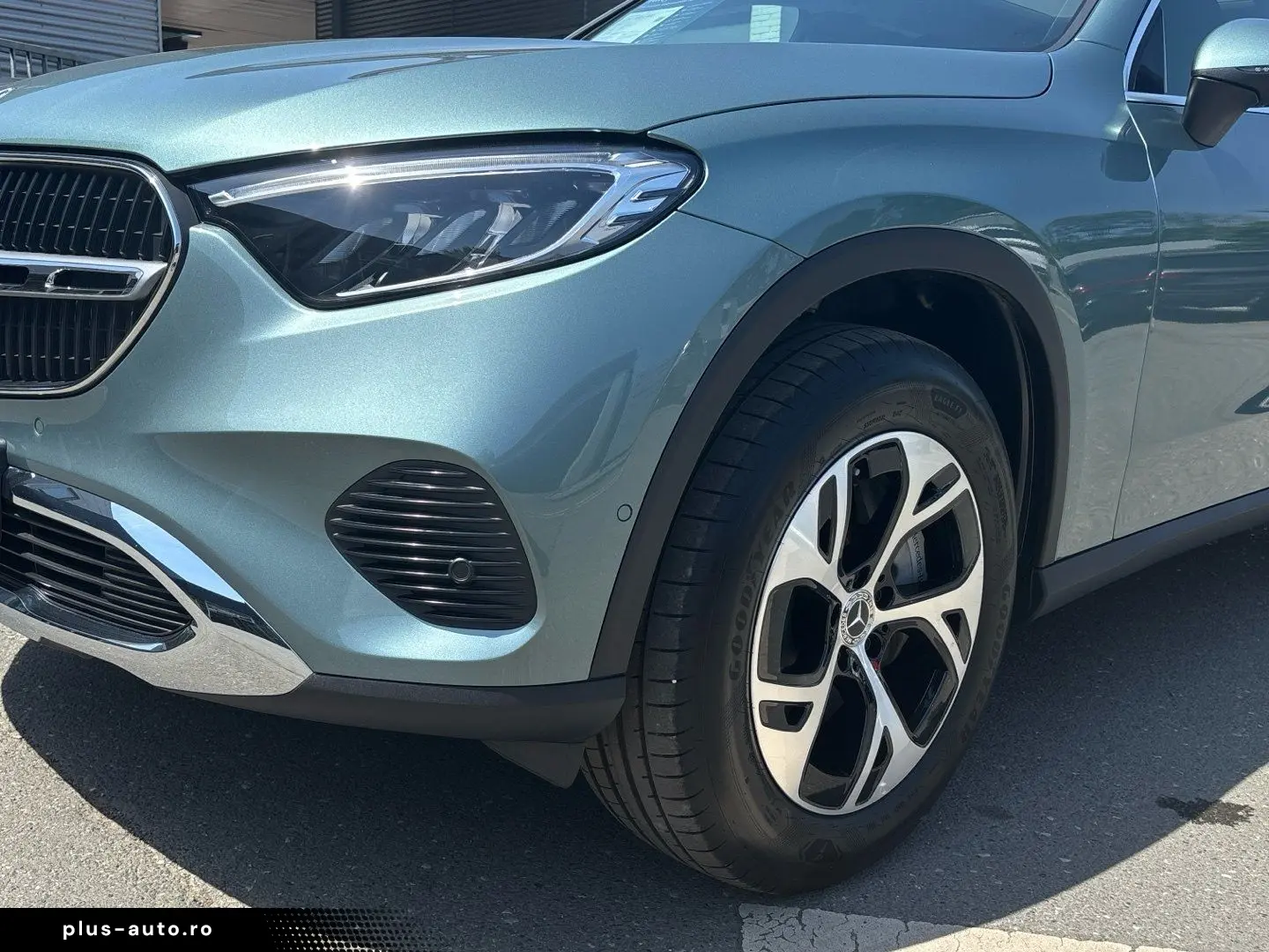 MERCEDES-BENZ GLC 2025 — imagine 6