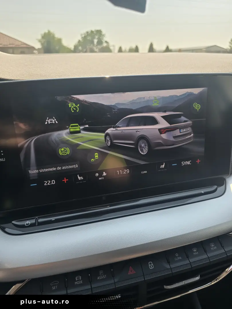 SKODA Octavia 2021 — imagine 25