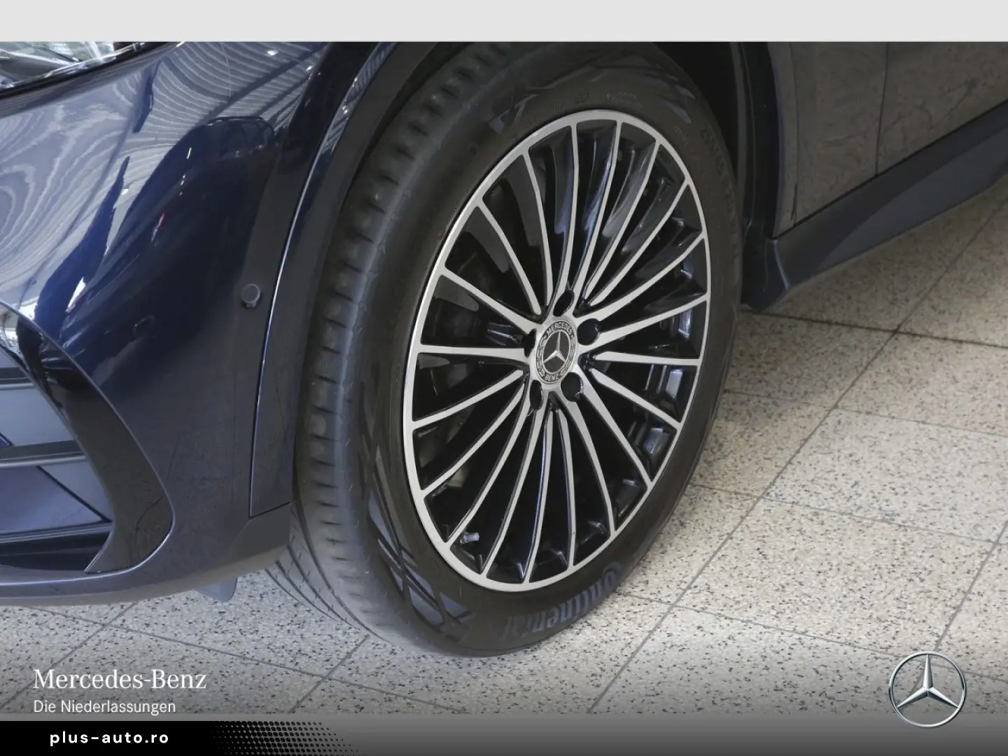 MERCEDES-BENZ GLC 300 4M Cp AMG Prem  Dist Pano 360  Burm