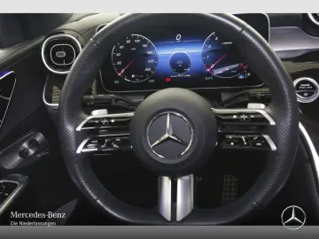 MERCEDES-BENZ GLC 300 4M Cp AMG Prem  Dist Pano 360  Burm