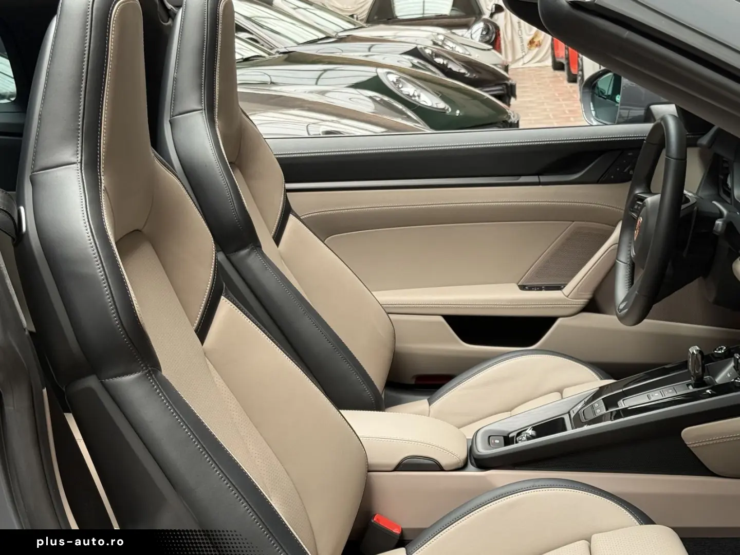 PORSCHE 992 911 Targa 4 GTS T-Hybrid  BOSE PORSCHE INNOD