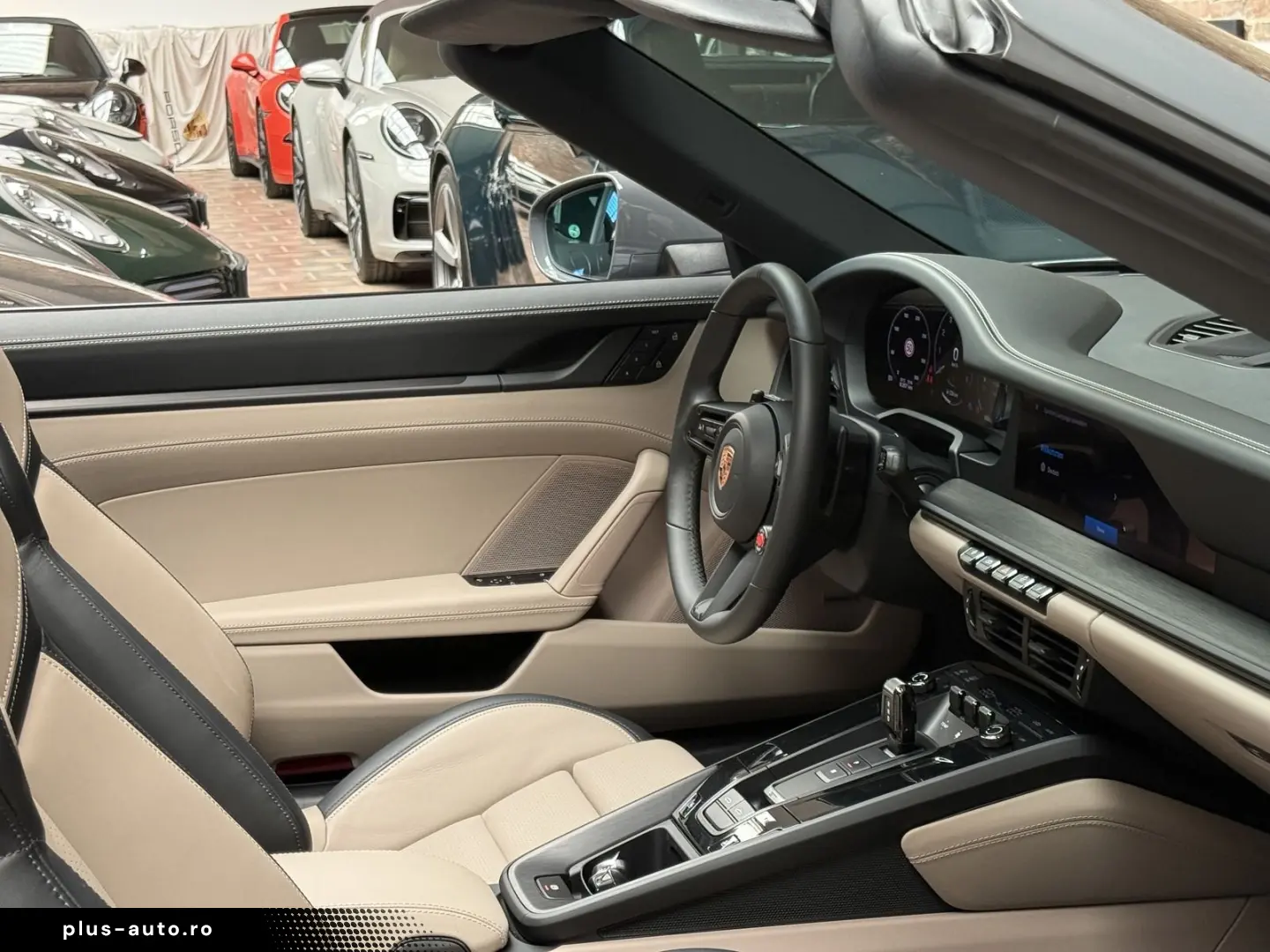 PORSCHE 992 911 Targa 4 GTS T-Hybrid  BOSE PORSCHE INNOD