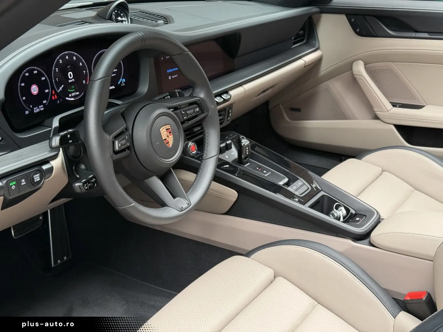 PORSCHE 992 911 Targa 4 GTS T-Hybrid  BOSE PORSCHE INNOD