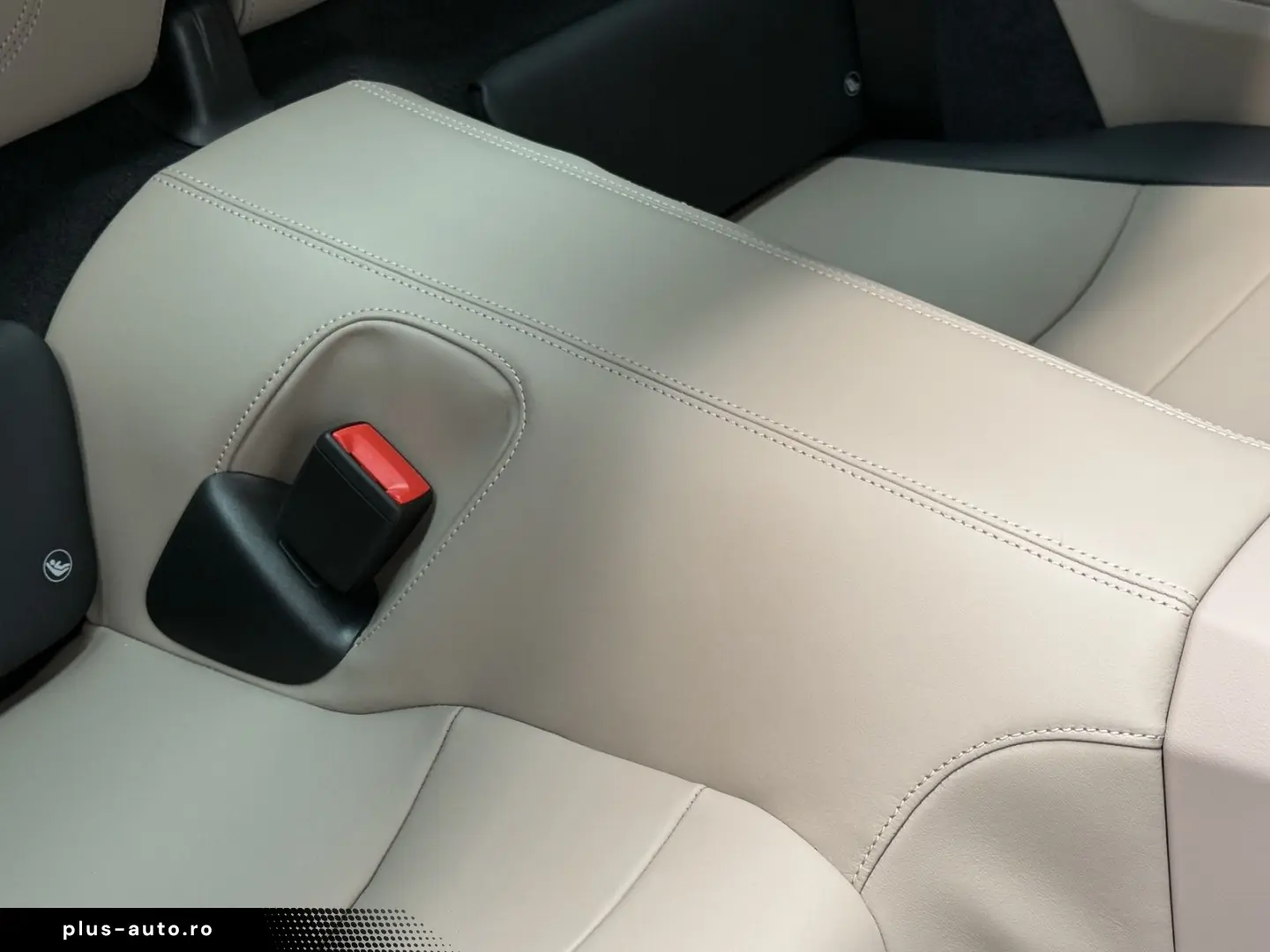 PORSCHE 992 911 Targa 4 GTS T-Hybrid  BOSE PORSCHE INNOD