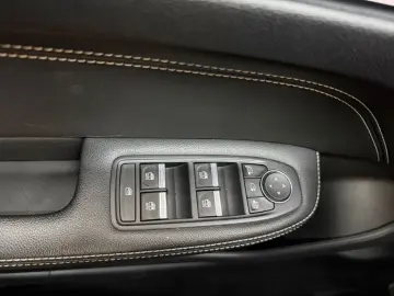 RENAULT Arkana Intens AUTOMATIK LED