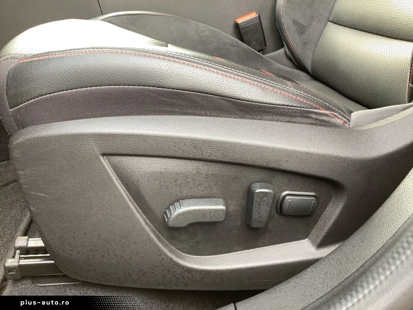 RENAULT Arkana 1 6 E-Tech Full Hybrid 145 RS-LINE