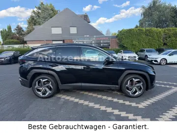 HYUNDAI Tucson Prime Hybrid 2WD Pano AHK Premium