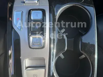 HYUNDAI Tucson Prime Hybrid 2WD Pano AHK Premium