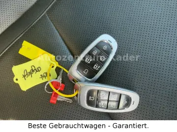 HYUNDAI Tucson Prime Hybrid 2WD Pano AHK Premium