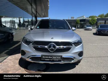 MERCEDES-BENZ GLC 300 e 4M Avantgrade 19  AHK Pano Distronic