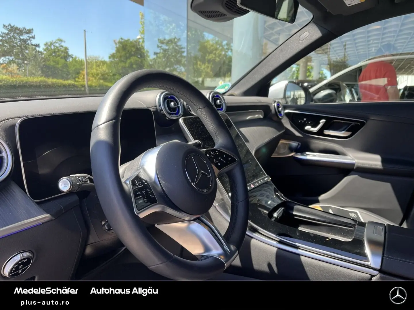 MERCEDES-BENZ GLC 300 e 4M Avantgrade 19  AHK Pano Distronic
