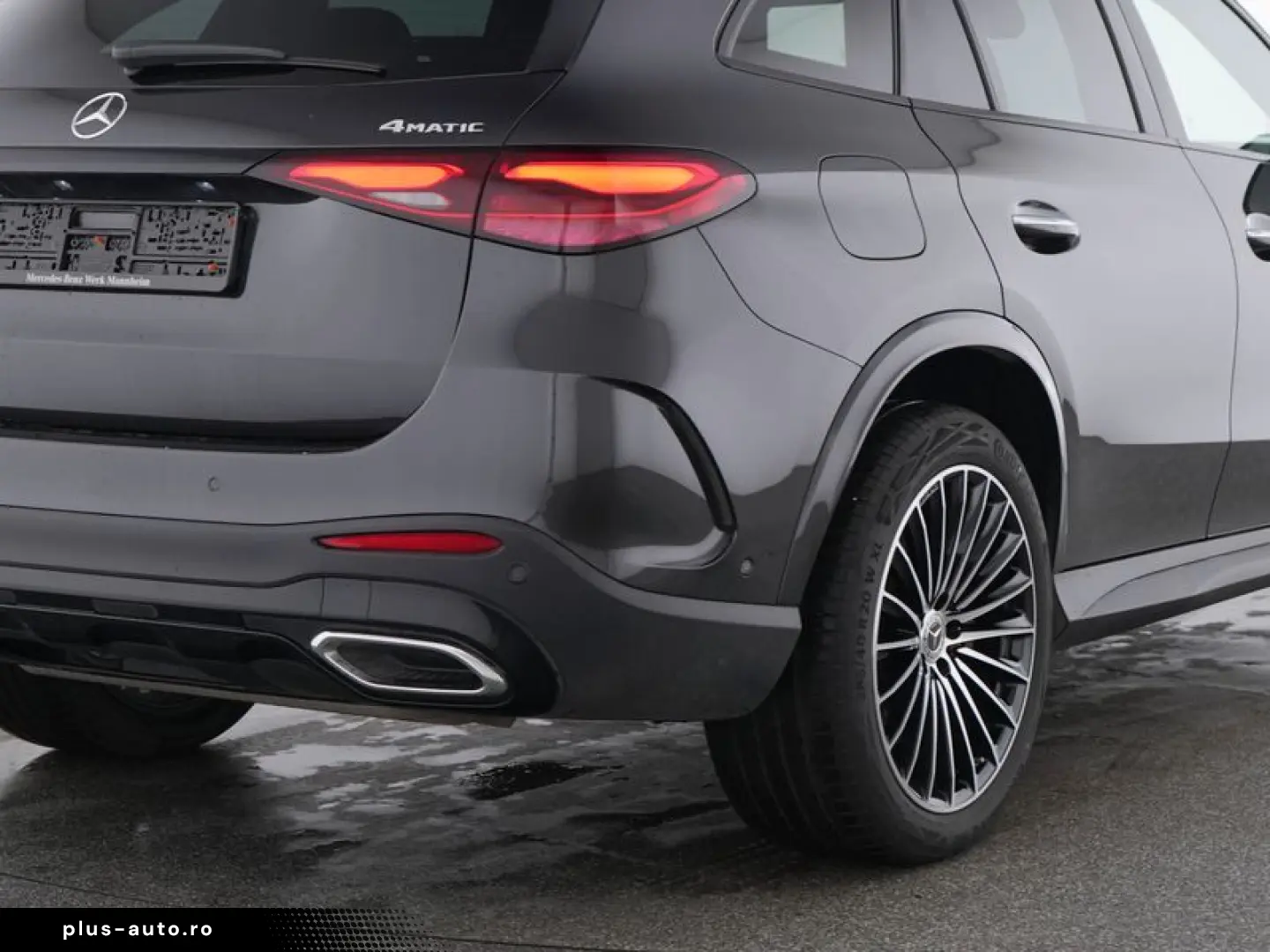 MERCEDES-BENZ GLC 300 e 4M  AMG Distron Digital AHK 360