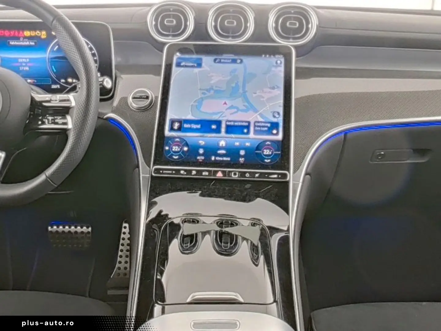 MERCEDES-BENZ GLC 300 e 4M  AMG Distron Digital AHK 360