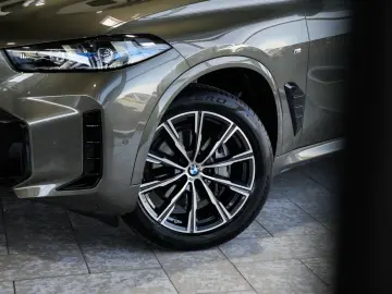 BMW X5 xDrive30d M Sport M-Sitze Belüftung 360K AHK
