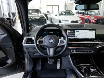 BMW X5 xDrive30d M Sport M-Sitze Belüftung 360K AHK