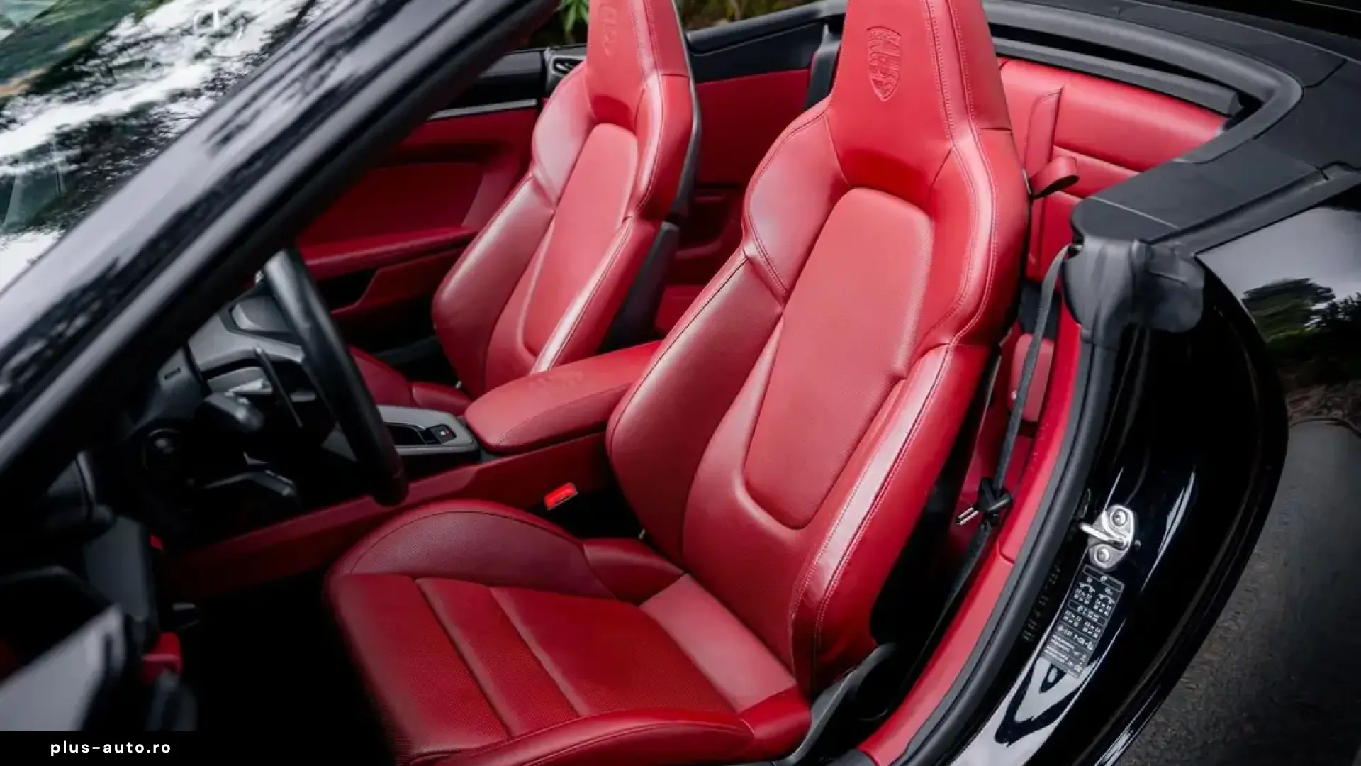🚀 Porsche 911 Carrera S Cabriolet (992)