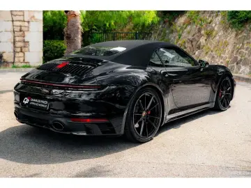 🚀 Porsche 911 Carrera S Cabriolet (992)