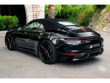 🚀 Porsche 911 Carrera S Cabriolet (992)
