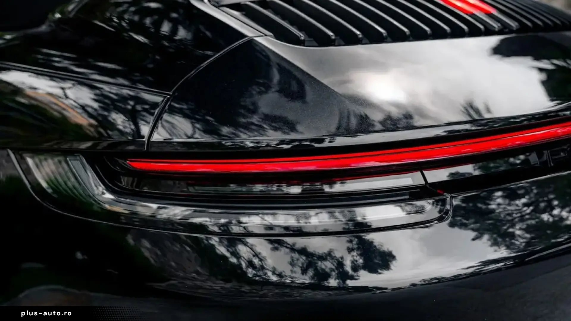 PORSCHE 911 2020 — imagine 19
