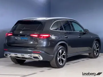 MERCEDES-BENZ GLC 300 e 4M Avantgarde LED AHK Kamera Memory