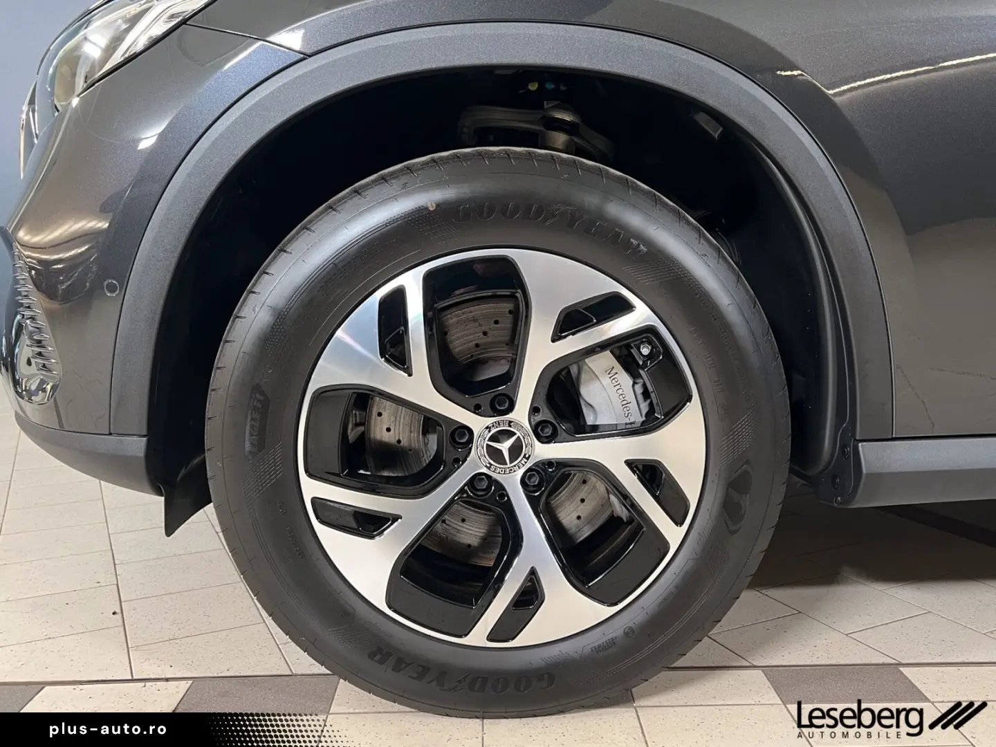 MERCEDES-BENZ GLC 2025 — imagine 7
