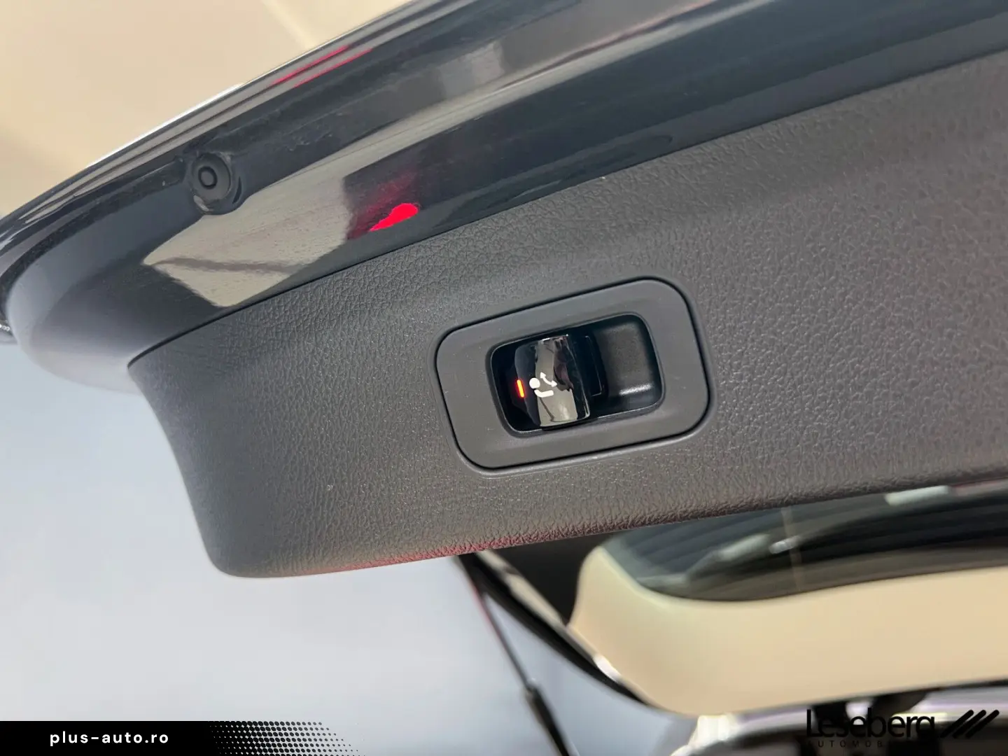 MERCEDES-BENZ GLC 2025 — imagine 9
