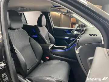 MERCEDES-BENZ GLC 300 e 4M Avantgarde LED AHK Kamera Memory