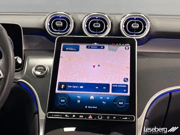 MERCEDES-BENZ GLC 300 e 4M Avantgarde LED AHK Kamera Memory