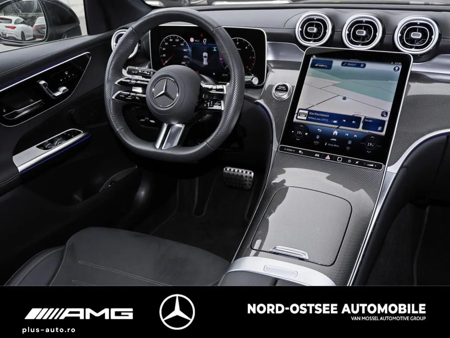 MERCEDES-BENZ GLC 300 d 4M AMG KEYLESS DISTRONIC AHK