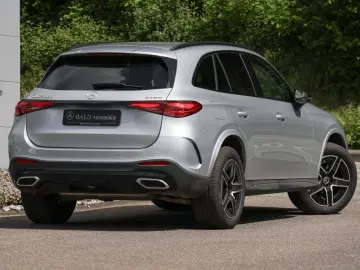MERCEDES-BENZ GLC 300 e 4M AMG-Sport AHK DIGITAL 360 Night