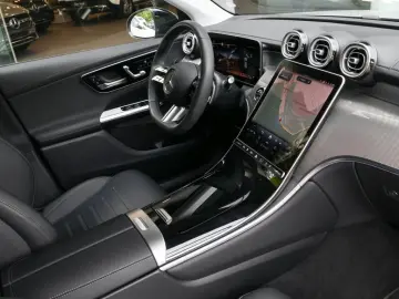MERCEDES-BENZ GLC 300 e 4M AMG-Sport AHK DIGITAL 360 Night