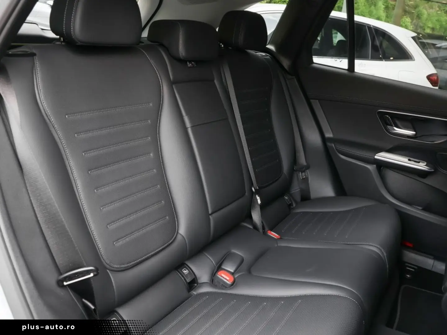 MERCEDES-BENZ GLC 300 e 4M AMG-Sport AHK DIGITAL 360 Night