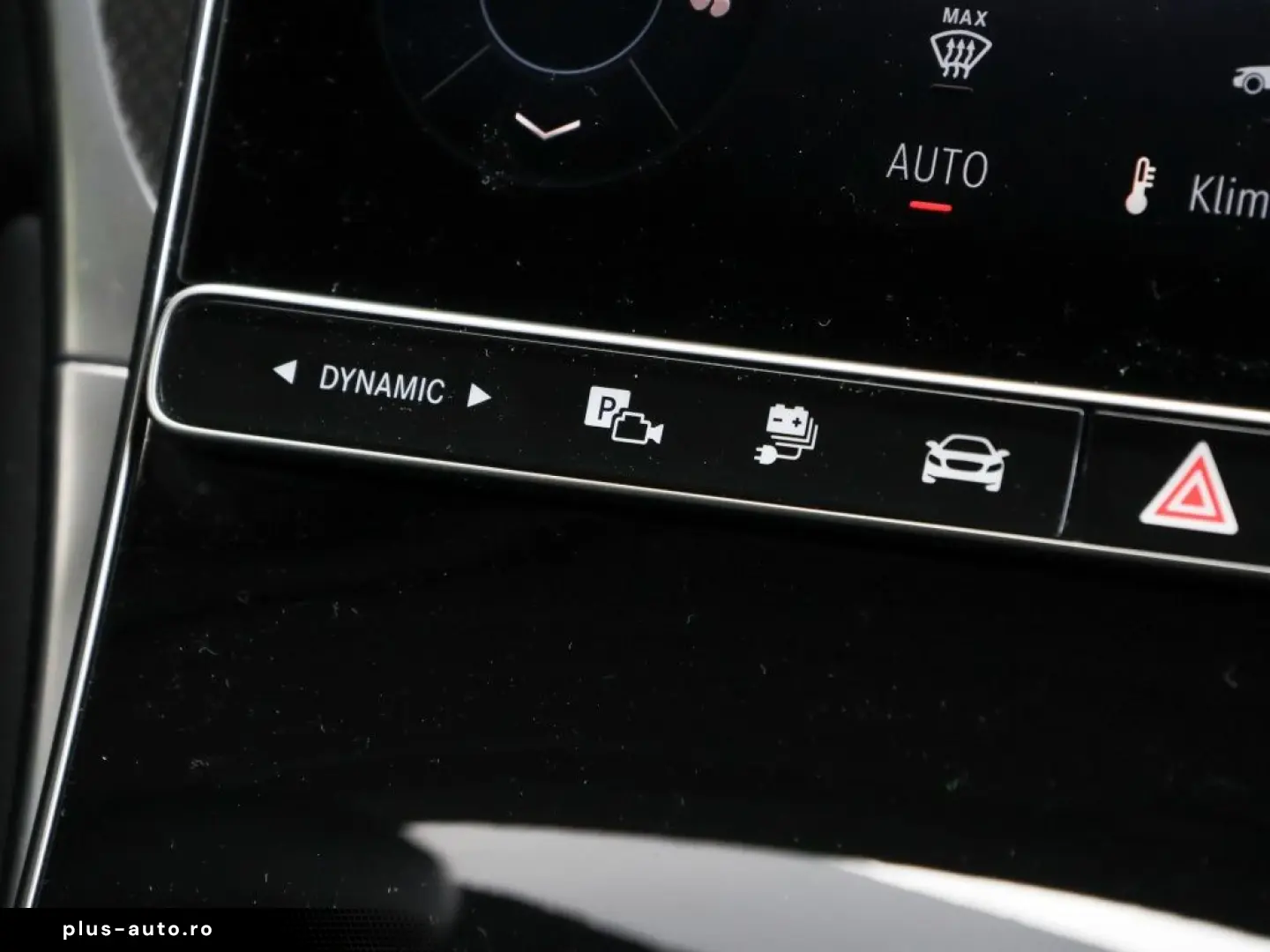 MERCEDES-BENZ GLC 300 e 4M AMG-Sport AHK DIGITAL 360 Night