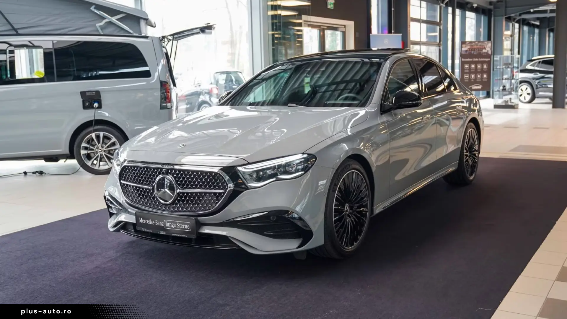 Mercedes-Benz E 450 d 4M AMG Line Night Pano HUD