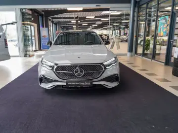 Mercedes-Benz E 450 d 4M AMG Line Night Pano HUD