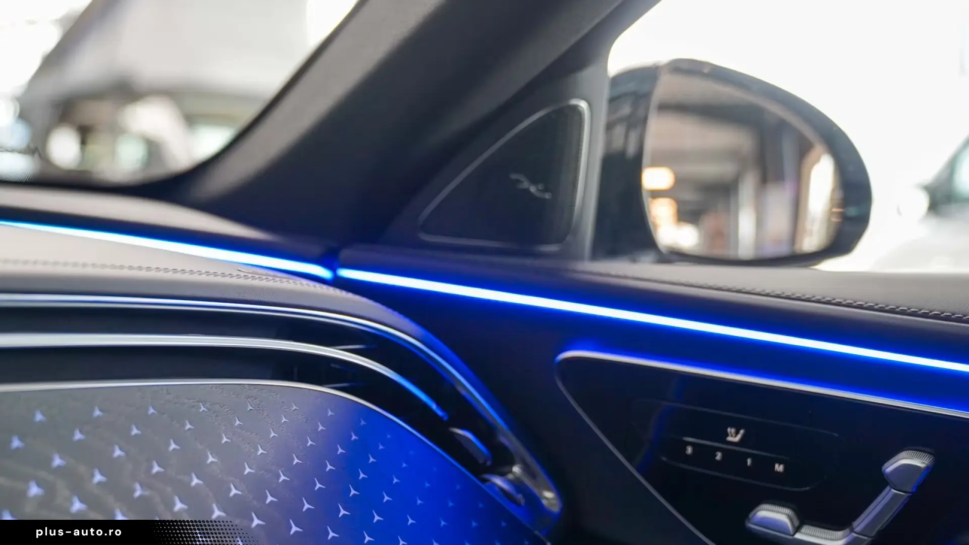 MERCEDES-BENZ E-Class 2025 — imagine 11