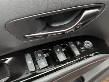 HYUNDAI Tucson N Line HEV   360    SITZKLIMATISIERUNG