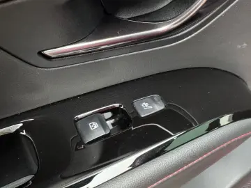 HYUNDAI Tucson N Line HEV   360    SITZKLIMATISIERUNG