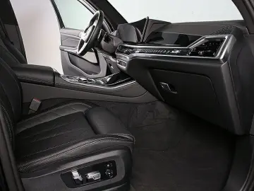 BMW X5 xDr. 30dA M Sport AHK Panorama ACC Park  H&K