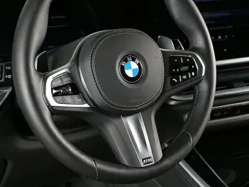 BMW X5 xDr. 30dA M Sport AHK Panorama ACC Park  H&K