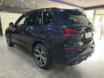 BMW X5 30 d xDrive M Sport Pro  Iconic Glow   Carbon