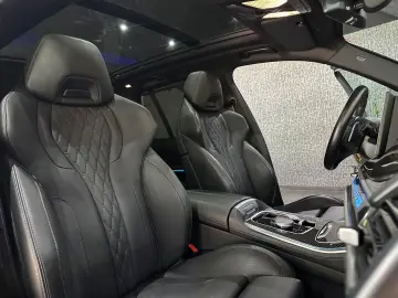 BMW X5 30 d xDrive M Sport Pro  Iconic Glow   Carbon