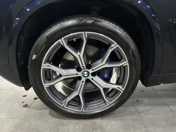 BMW X5 30 d xDrive M Sport Pro  Iconic Glow   Carbon