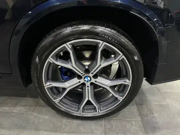 BMW X5 30 d xDrive M Sport Pro  Iconic Glow   Carbon